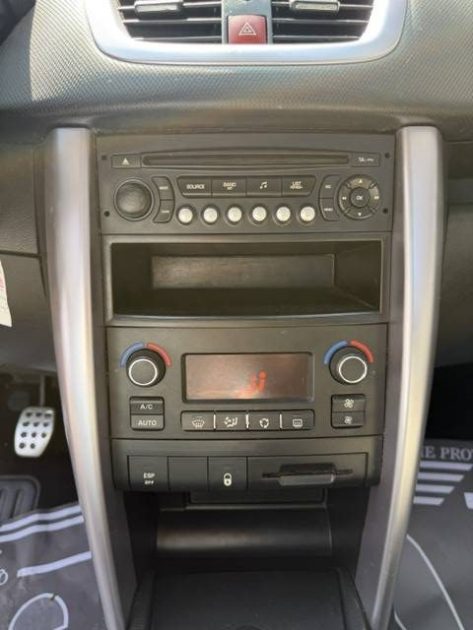 PEUGEOT 207 CC 1.6 ROLAND GARROS 2010 - Distrib ok - Premier Main - SUIVIT PEUGEOT