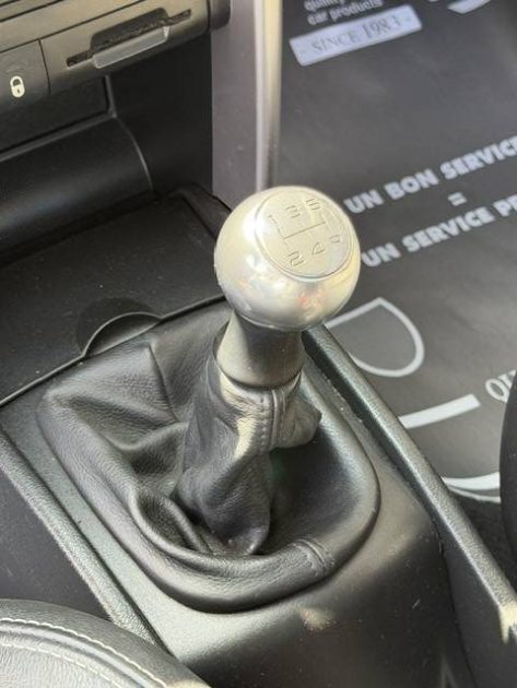 PEUGEOT 207 CC 1.6 ROLAND GARROS 2010 - Distrib ok - Premier Main - SUIVIT PEUGEOT