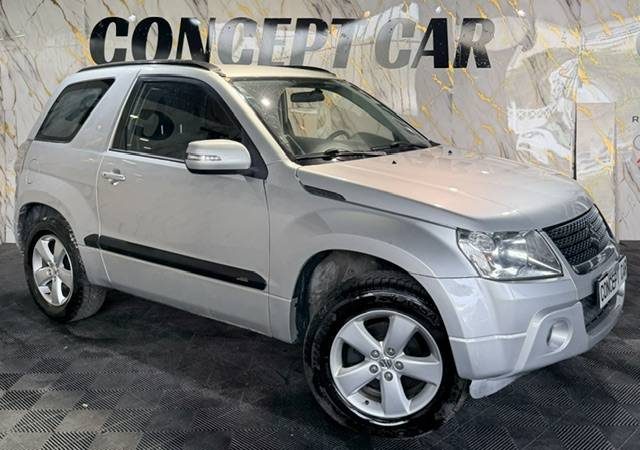 SUZUKI GRAND VITARA 2.4 VVT CLUB 2009 - 74 872Kms - Distrib ok - Distrib ok - SUIVIT SUZUKI  