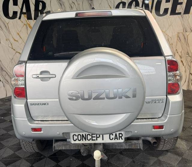 SUZUKI GRAND VITARA 2.4 VVT CLUB 2009 - 74 872Kms - Distrib ok - Distrib ok - SUIVIT SUZUKI  