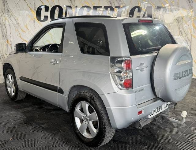 SUZUKI GRAND VITARA 2.4 VVT CLUB 2009 - 74 872Kms - Distrib ok - Distrib ok - SUIVIT SUZUKI  