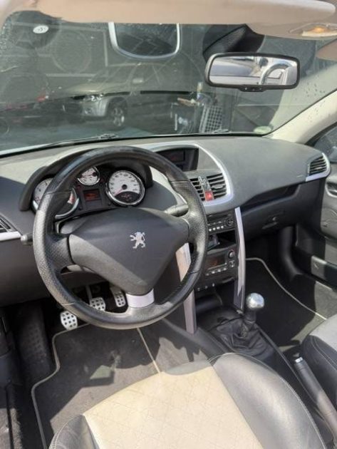 PEUGEOT 207 CC ROLLAND GARROS - 89 021Kms - 120CH - Premier Main - SUIVIT PEUGEOT