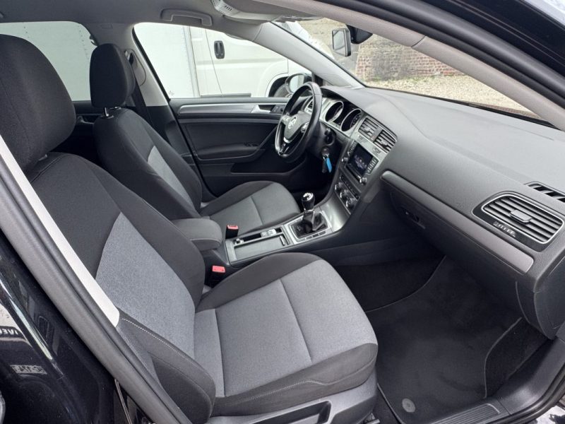 VOLKSWAGEN GOLF 7 1.6 TDI 105Ch PACK EDITION GARANTIE 6 MOIS 