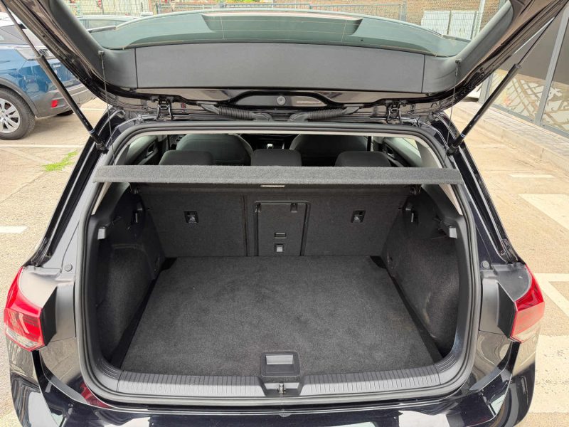 VOLKSWAGEN GOLF VIII 2.0 TDI 116cv LIFE PLUS BVM6 - CAMERA/CARPLAY