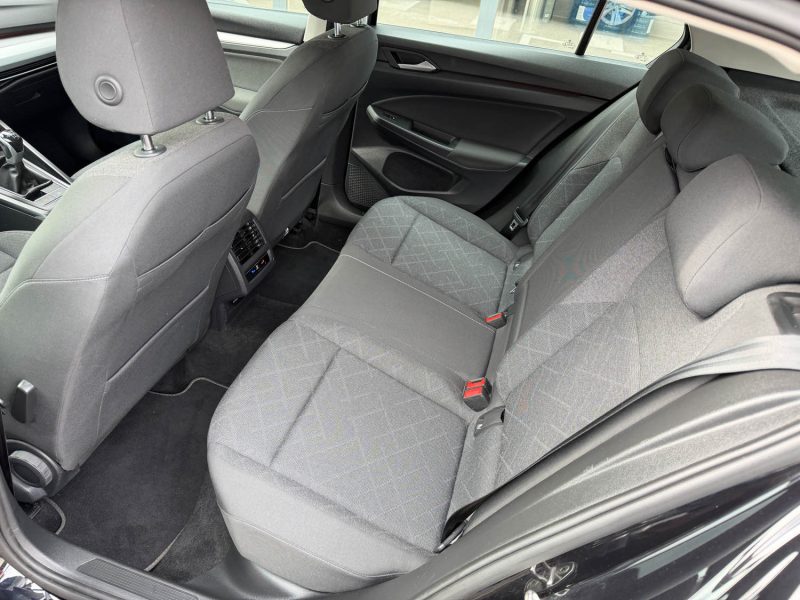 VOLKSWAGEN GOLF VIII 2.0 TDI 116cv LIFE PLUS BVM6 - CAMERA/CARPLAY