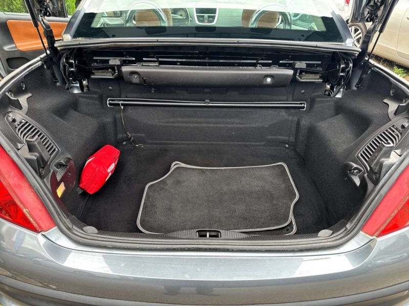 PEUGEOT 207 CC FELINE 1.6 VTI 16V GARANTIE 12 MOIS PIECES ET MAIN D'OEUVRE