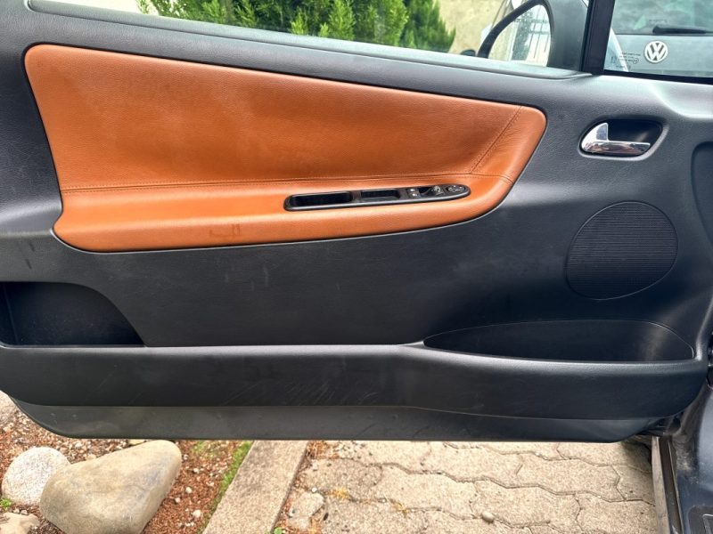 PEUGEOT 207 CC FELINE 1.6 VTI 16V GARANTIE 12 MOIS PIECES ET MAIN D'OEUVRE