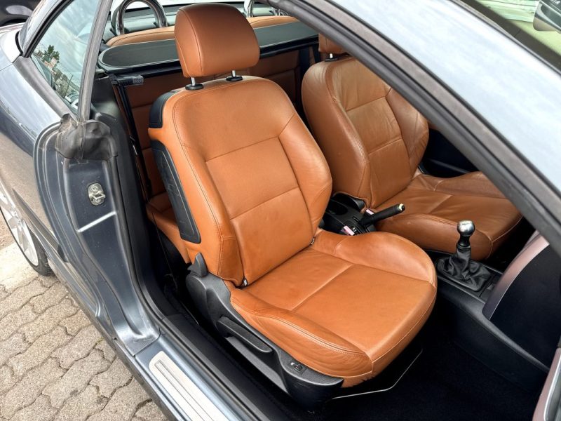 PEUGEOT 207 CC FELINE 1.6 VTI 16V GARANTIE 12 MOIS PIECES ET MAIN D'OEUVRE