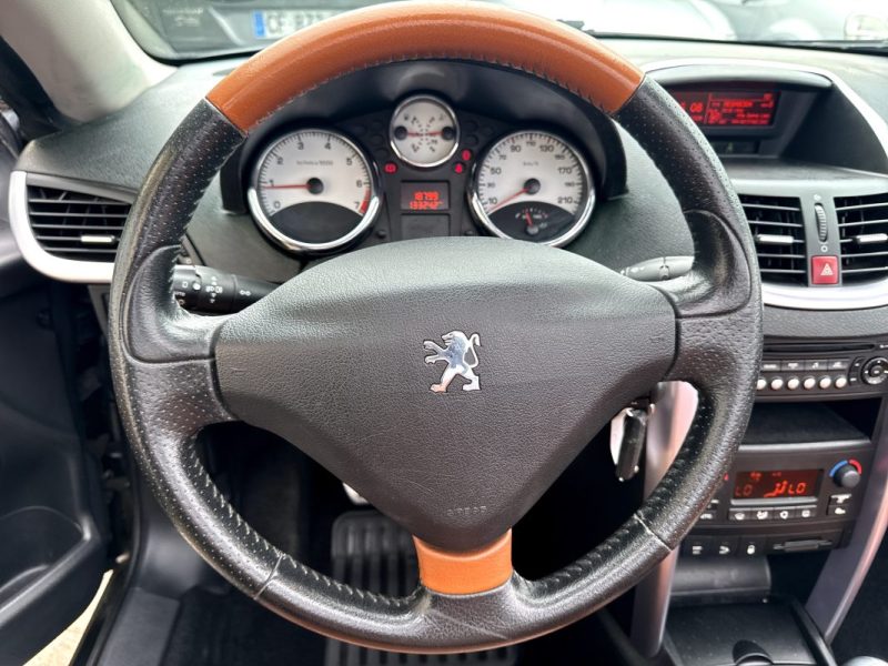 PEUGEOT 207 CC FELINE 1.6 VTI 16V GARANTIE 12 MOIS PIECES ET MAIN D'OEUVRE