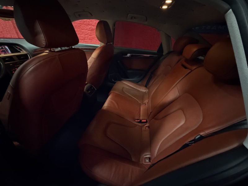 🟢 Audi A4 3.2 V6 FSI Quattro 265 cv Cuir Régulateur Gps Sièges Chauffants Sport Caméra Bang Olufsen