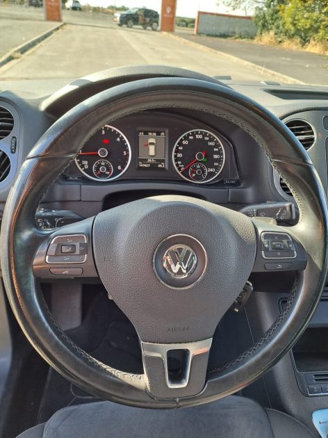 VOLKSWAGEN TIGUAN 2.0 TDI 140 TRACKLINE DSG 2013