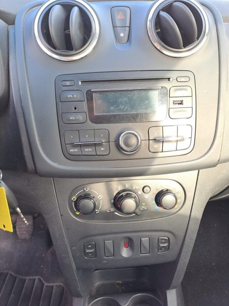 DACIA LOG.MCVII MCV TCE 90 BLACK LINE 2015