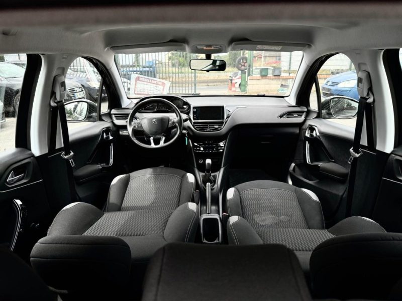 PEUGEOT 208 1.2 PURE TECH 82 ACTIVE 2016