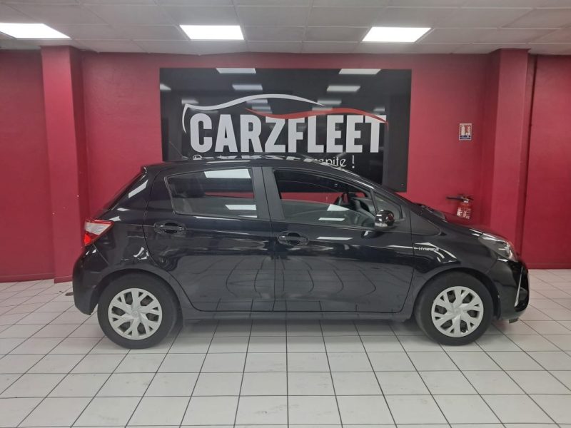 TOYOTA YARIS FRANCE 100cv HYBRIDE/1 ERE MAIN/TVA RECUPERABLE