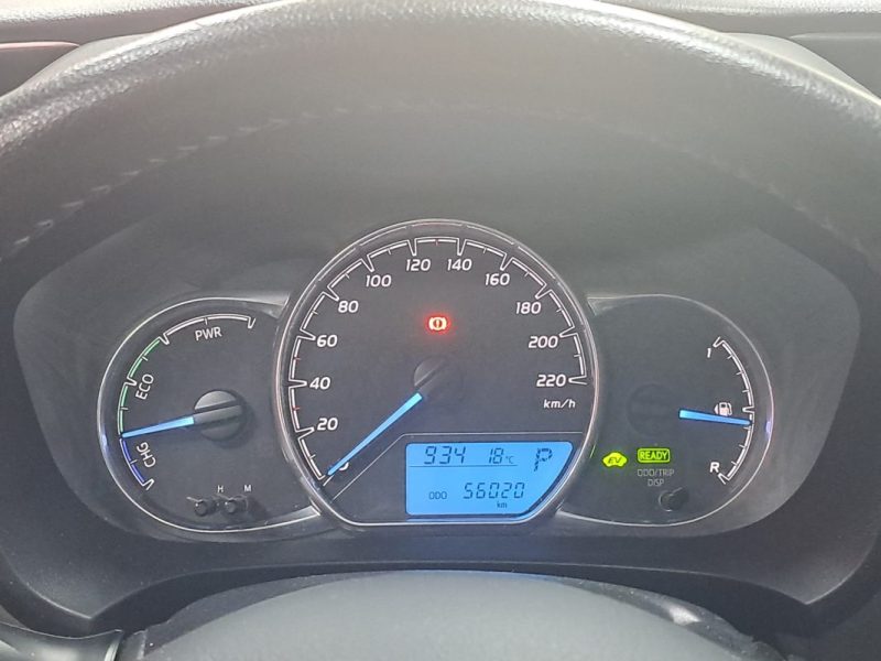 TOYOTA YARIS FRANCE 100cv HYBRIDE/1 ERE MAIN/TVA RECUPERABLE