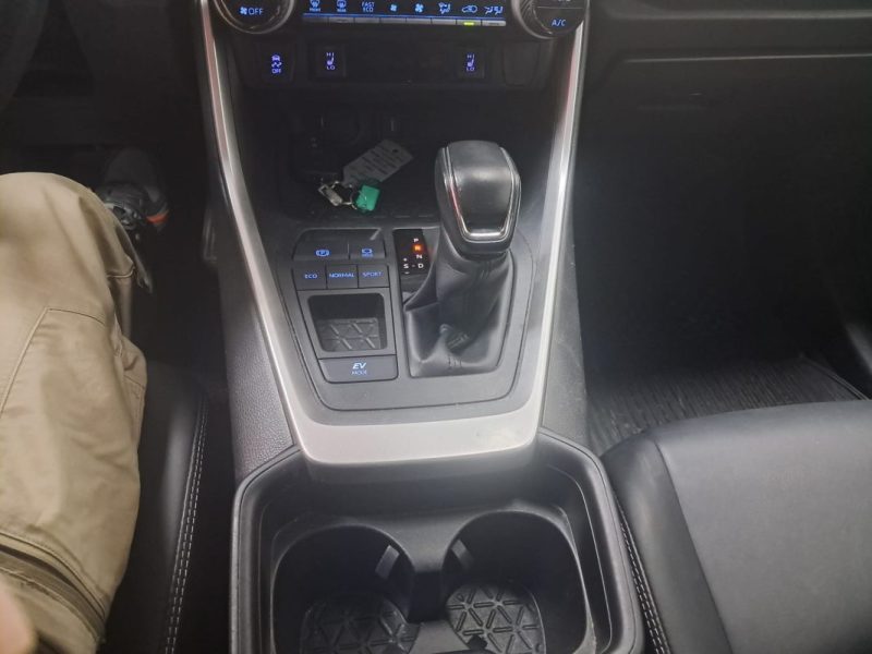 TOTOYA RAV4 SUV HYBRIDE 218cv DYNAMIC BUSINESS + CUIR/1 ERE MAIN/TVA RECUPERABLE