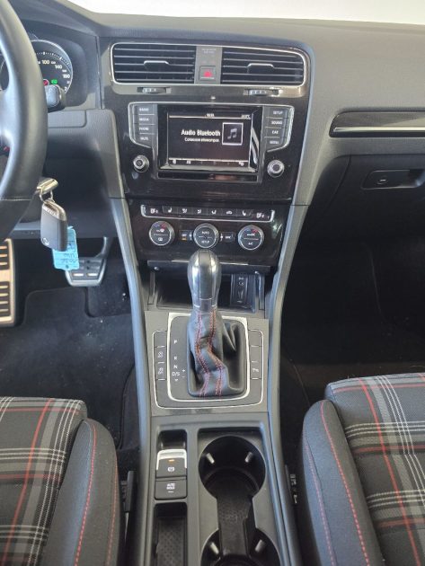 VOLKSWAGEN GOLF VII GTI 2.0 TSI 230CH 2013-CT OK Révision complète- Garantie 12 mois ou 15000km