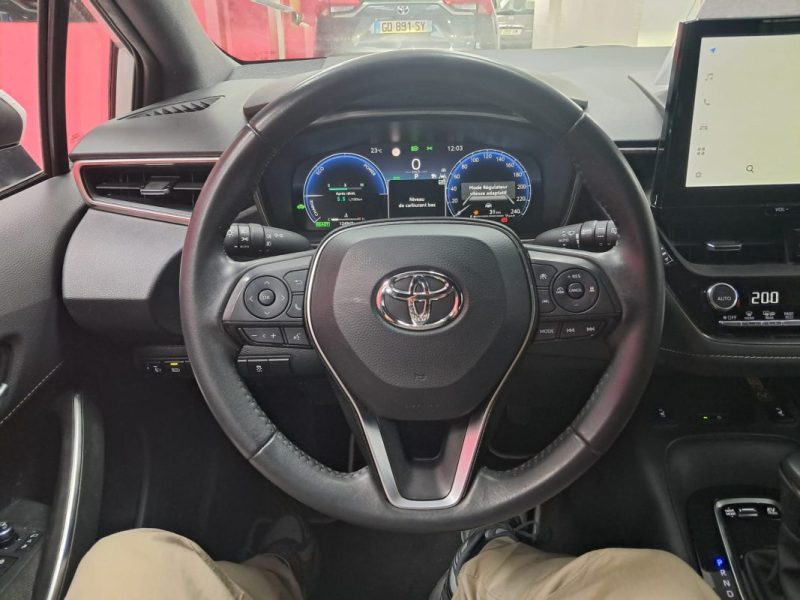 TOYOTA COROLLA TOURING SPORTS PHASE 2 HYBRIDE  1.8 DYNAMIC BUSINESS 140cv/1 ERE MAIN/TVA RECUPERABLE