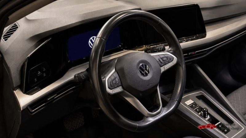 VOLKSWAGEN GOLF VIII 2.0 TDI 150 DSG7 – ACC | CARPLAY | CAMERA | DIGITAL COCKPIT