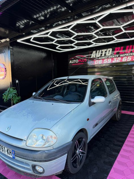 Renault Clio 2 Privilège Essence – CT OK – Échange reprise possible