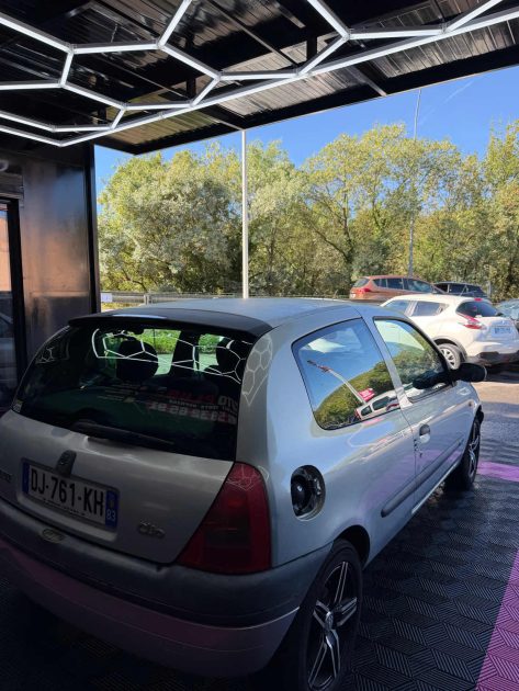 Renault Clio 2 Privilège Essence – CT OK – Échange reprise possible