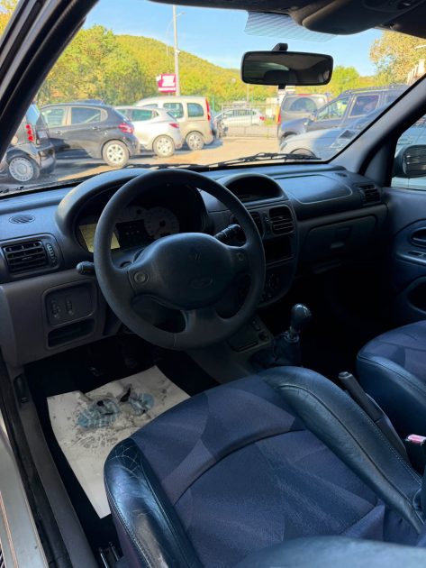 Renault Clio 2 Privilège Essence – CT OK – Échange reprise possible