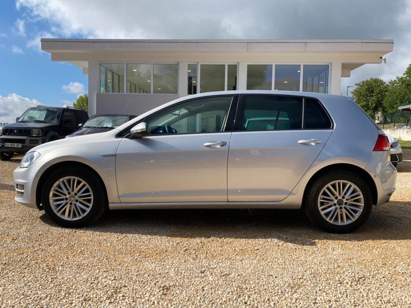 VOLKSWAGEN Golf 7 - 1.6 TDI 105ch Cup