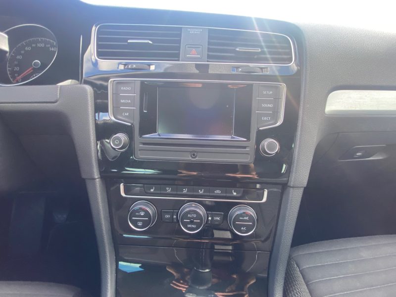 VOLKSWAGEN Golf 7 - 1.6 TDI 105ch Cup