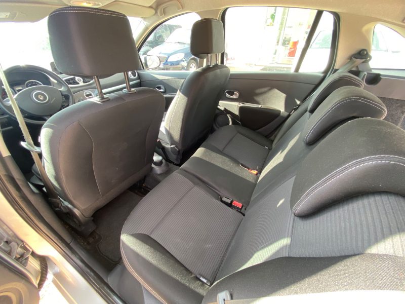 RENAULT Clio 3 Break - 1.5 DCI 90ch diesel