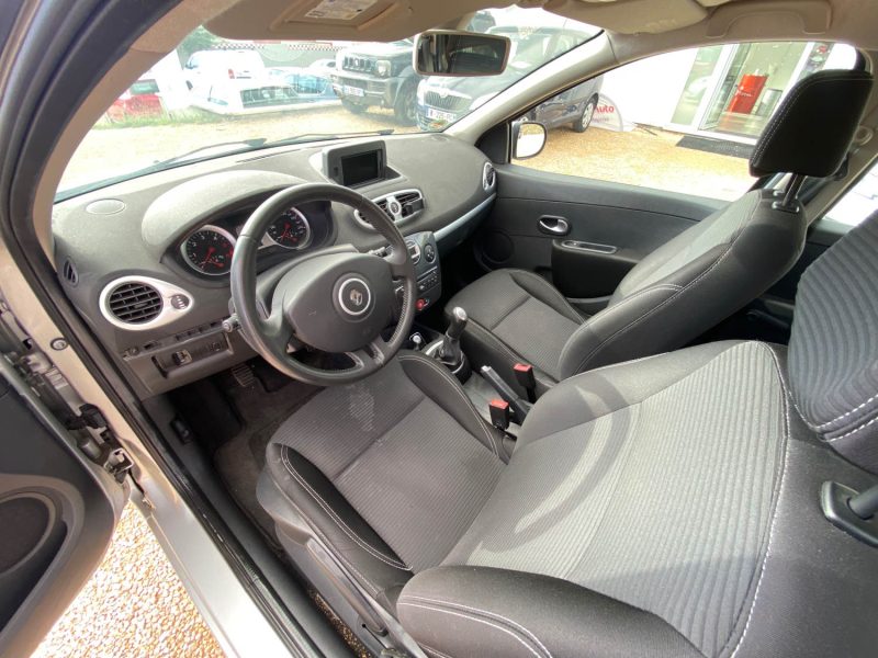 RENAULT Clio 3 Break - 1.5 DCI 90ch diesel