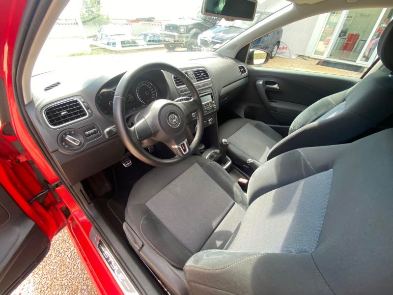 VOLKWAGEN Polo - 1.2 70ch essence Style 