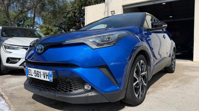 TOYOTA C-HR 122ch Collection 