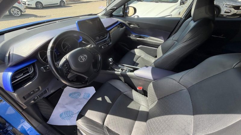 TOYOTA C-HR 122ch Collection 