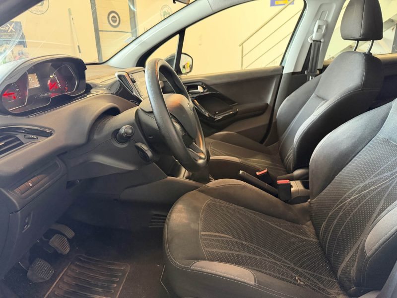 Peugeot 208 1.2 VTI 82ch Active