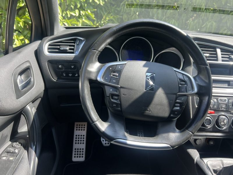 Citroen DS4 1.6l E-HDI So Chic 110ch - Garantie 6 mois