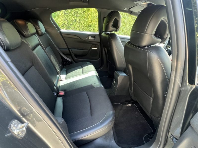 Citroen DS4 1.6l E-HDI So Chic 110ch - Garantie 6 mois