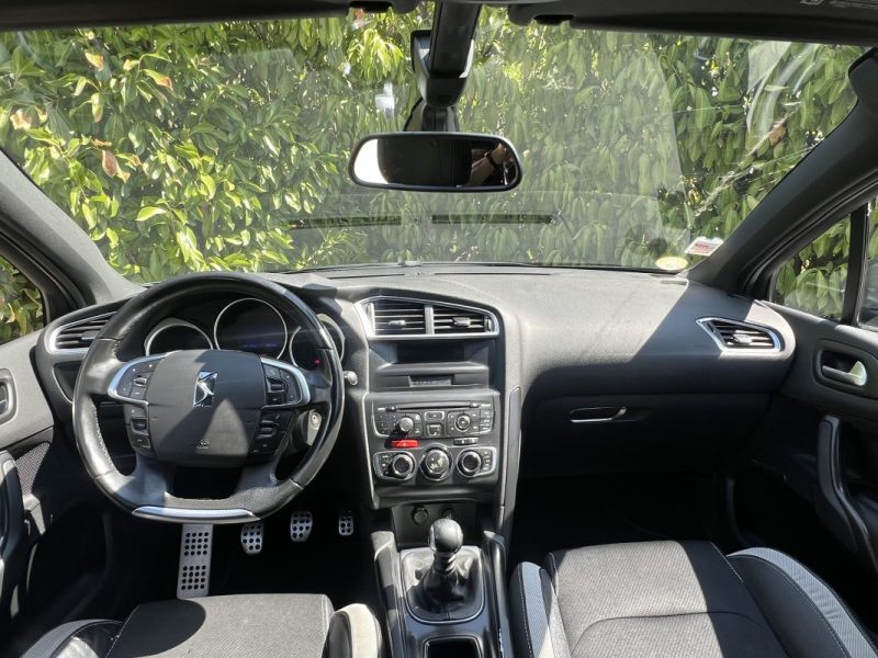 Citroen DS4 1.6l E-HDI So Chic 110ch - Garantie 6 mois