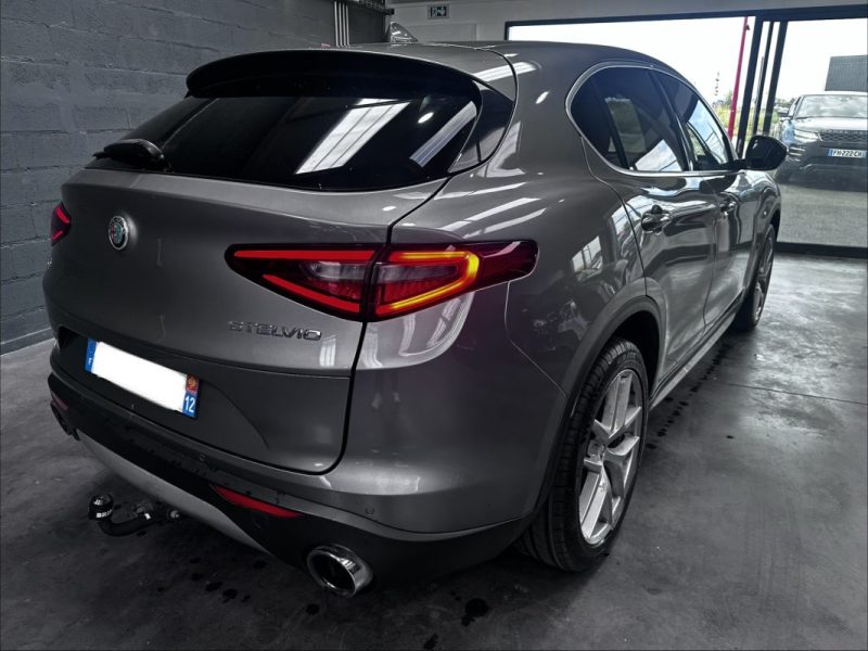 ALFA ROMEO STELVIO 2.0T 280CV Q4 AT8 FIRST EDITION 2017