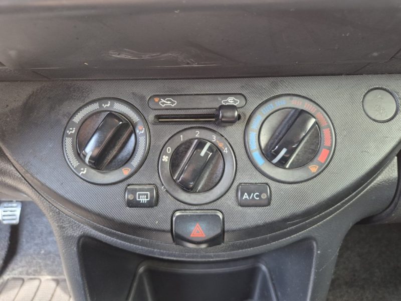 NISSAN NOTE 1.4 2011