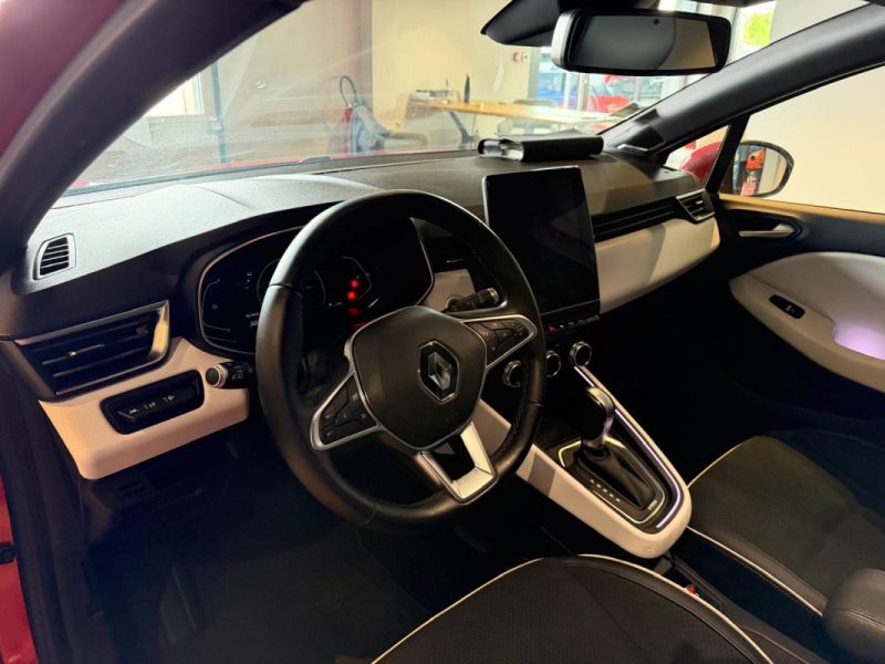 RENAULT CLIO V 1.6 E-TECH 140 INTENS PACK TECHNO BOSE / JANTES 17P / ANGLES MORTS 