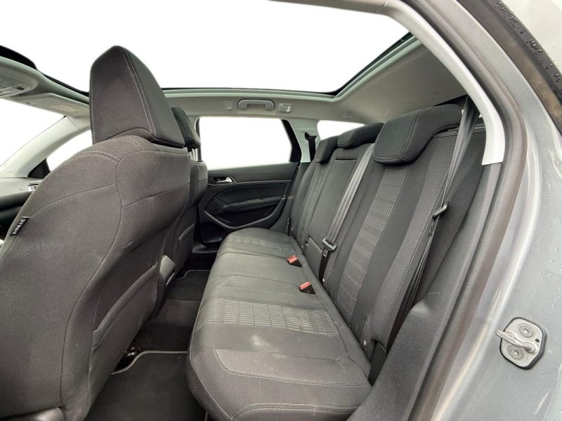 PEUGEOT 308 II SW 2.0 BlueHDI 150ch BusinessLine 2.Main