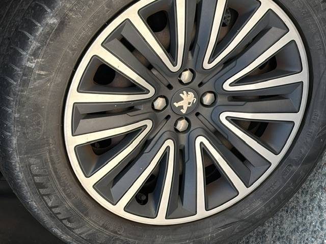 PEUGEOT 2008 1.6 BLUE HDI 100 ACTIVE 2015