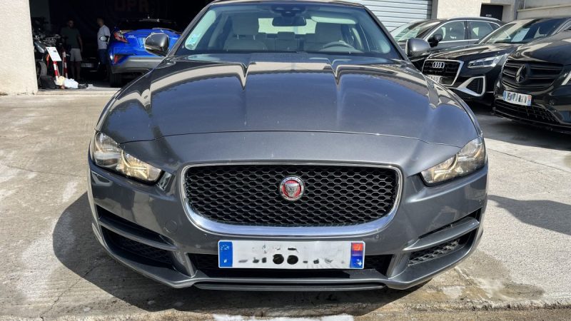 JAGUAR XE 2.0L D 180 PRESTIGE BA 2016