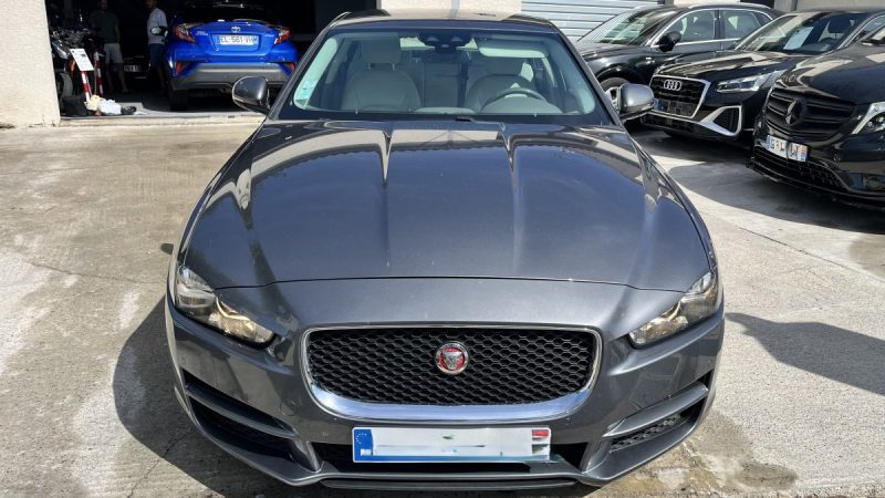 JAGUAR XE 2.0L D 180 PRESTIGE BA 2016