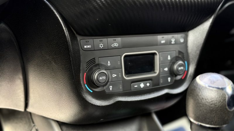 Alfa Romeo MiTo 0.9 TwinAir 105 Super - Clim - Gps - Révisée & Garantie 6 Mois