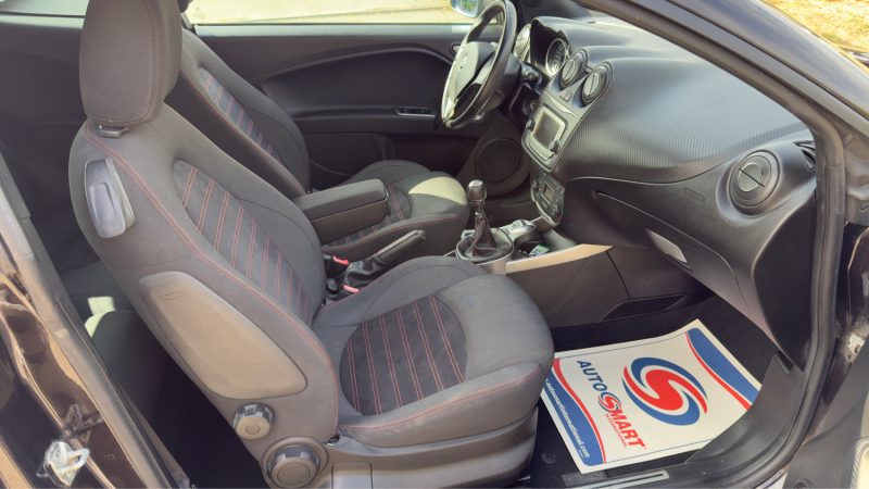 Alfa Romeo MiTo 0.9 TwinAir 105 Super - Clim - Gps - Révisée & Garantie 6 Mois