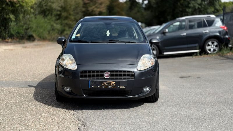 Fiat Punto Grande Punto 1.3 Multijet 90 Emotion - Clim - Toit ouvrant - Révisée & Garantie 6 Mois