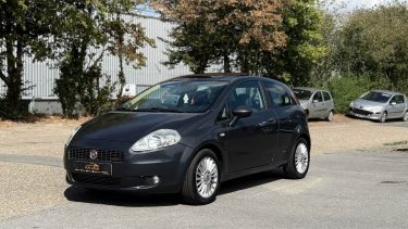 Fiat Punto Grande Punto 1.3 Multijet 90 Emotion - Clim - Toit ouvrant - Révisée & Garantie 6 Mois