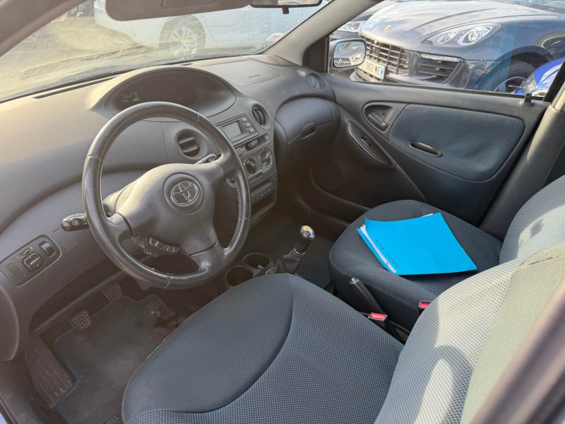 TOYOTA YARIS 1.4 D-4D 75CH GARANTIE 