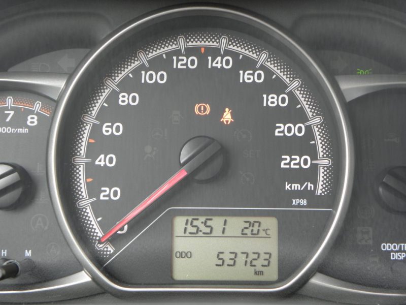 Toyota Yaris III 1.0 VVT-I 70ch Active • 2ème main • Entretien Toyota